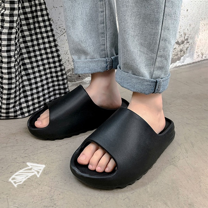 Nyári új férfi papucs női 2023 beltéri Eva magas puha alsó szandál Trend Slides strandcipő pár papucs luxus szandál