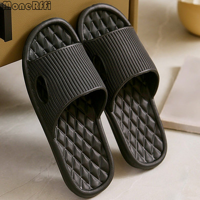 Muške papuče s debelim potplatom Ljetne tobogane za plažu Ženske kupaonske papuče protiv klizanja Meke sandale Modne japanke Ultra lagane cipele