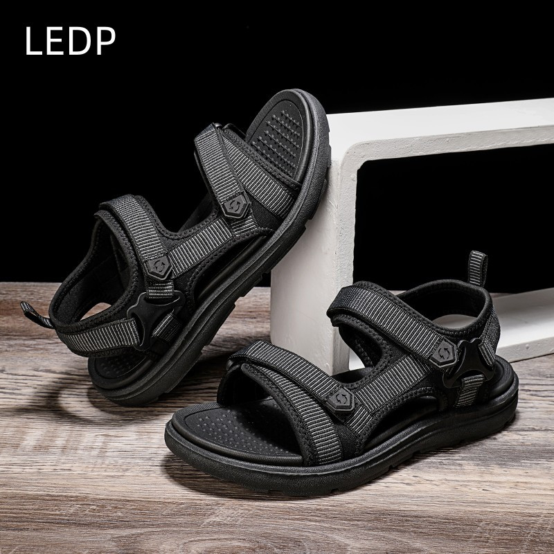 Vīriešu sandales ikdienas modes vasaras pludmales čības Jaunas plakanās sandales Elpojošas vieglas vīriešiem Vislabāk pārdotās preces