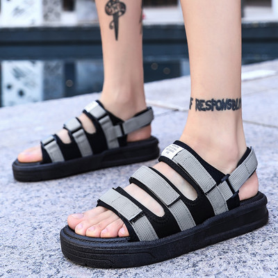 Nyári férfi szandál Kényelmes könnyű alkalmi római cipők csúszásmentes strandcipők kiváló minőségű férfi cipők flip-flop szandálok