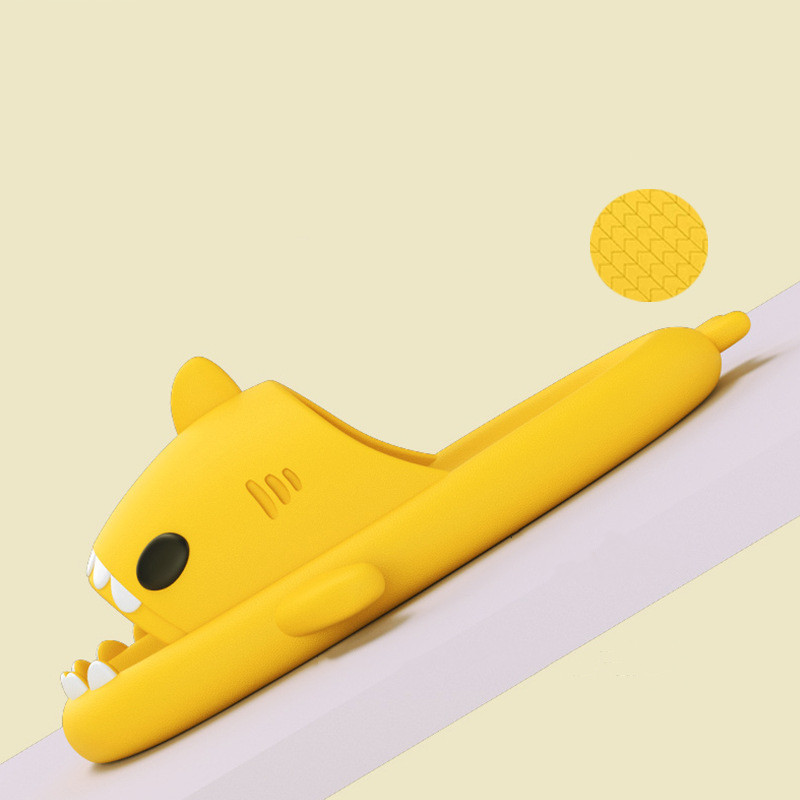 ASIFN Cápapapucsok nőknek Férfi Nyári Otthon Csúszásgátló Pár Kültéri Menő Beltéri Vicces Csúszdák Papucsok Rajzfilm EVA 2022 Új