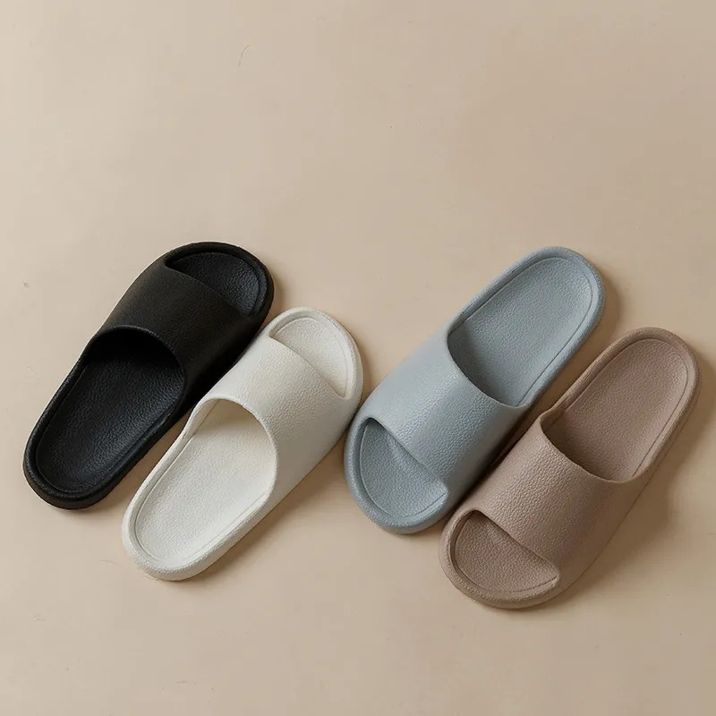 Meke papuče za žene Kućne šuplje sandale Neklizajuće Udobne ljetne papuče u obliku oblaka Debeli potplat Y2K cipele Jastuci za klizanje 2024