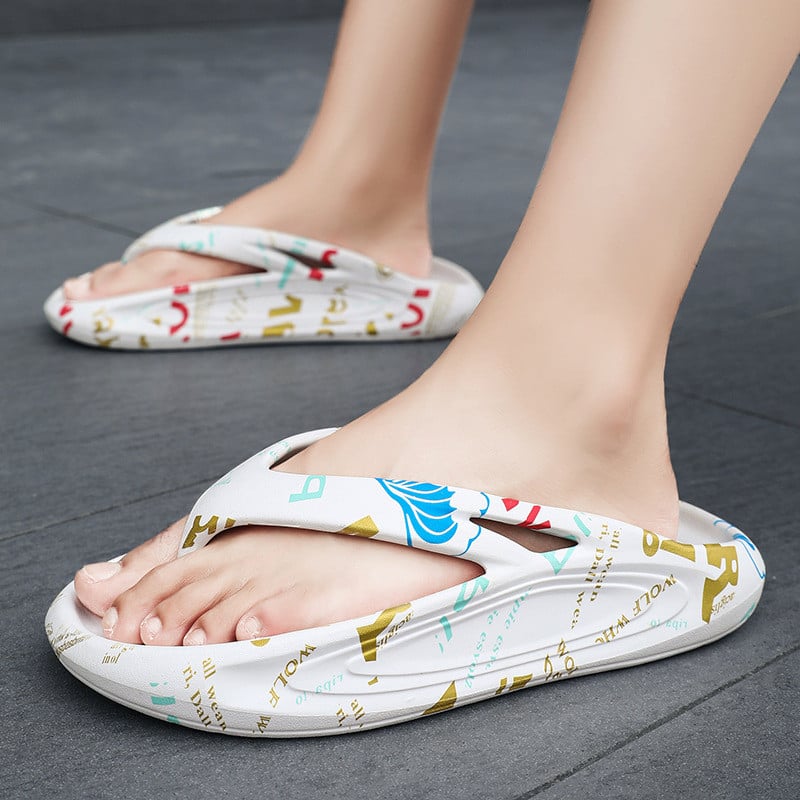 Suvised valged meeste plätud Moeprindiga mugavad platvormiga sussid meestele polsterdatud paksu tallaga plätud Meeste Chanclas 2023