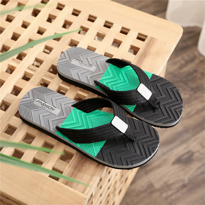 Nove jeftine muške japanke Ljeto 2023. Vanjske papuče za plažu Muške lagane neklizajuće japanke Muške papuče chinelo masculino
