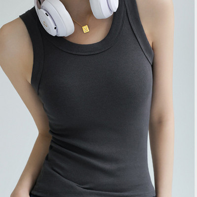 Modaalne soonik, polsterdatud rinnaosaga naiste varrukateta alussärk suvine ühevärviline pealisriided, mis varjavad külgdekolteid