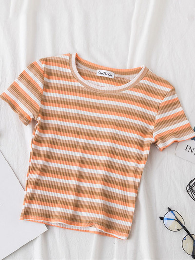 Uus T-särk naiste vikerkaare triibulised topid Slim Fit t-särk Harajuku T-särk Suvine lühikeste varrukatega Korea T-särk naiselik riided Topid