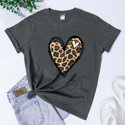 Retro Valentine Leopard Heart T-särk Armas naiste Graafiline sõbrapäeva särk Trendikas sõbrapäeva kingituste särk