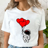 Γυναικείο T-shirt Casual Kawaii Astronaut Heart Tshirt Heart Love Space T-shirts Casual γυναικεία ρούχα μαύρα τοπ