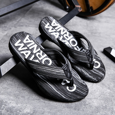 Noua moda de vara Papuci usori pentru barbati Papuci casual respirabili pentru interior si exterior