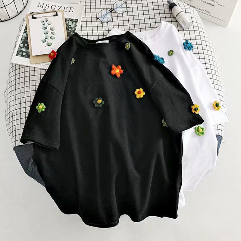 Ljetna bijela majica kratkih rukava 2022. Novo 3D cvijeće s O izrezom d Majice kratkih rukava Ženske ležerne široke šik majice Ženske majice od 100% pamuka