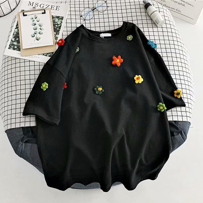 Ljetna bijela majica kratkih rukava 2022. Novo 3D cvijeće s O izrezom d Majice kratkih rukava Ženske ležerne široke šik majice Ženske majice od 100% pamuka