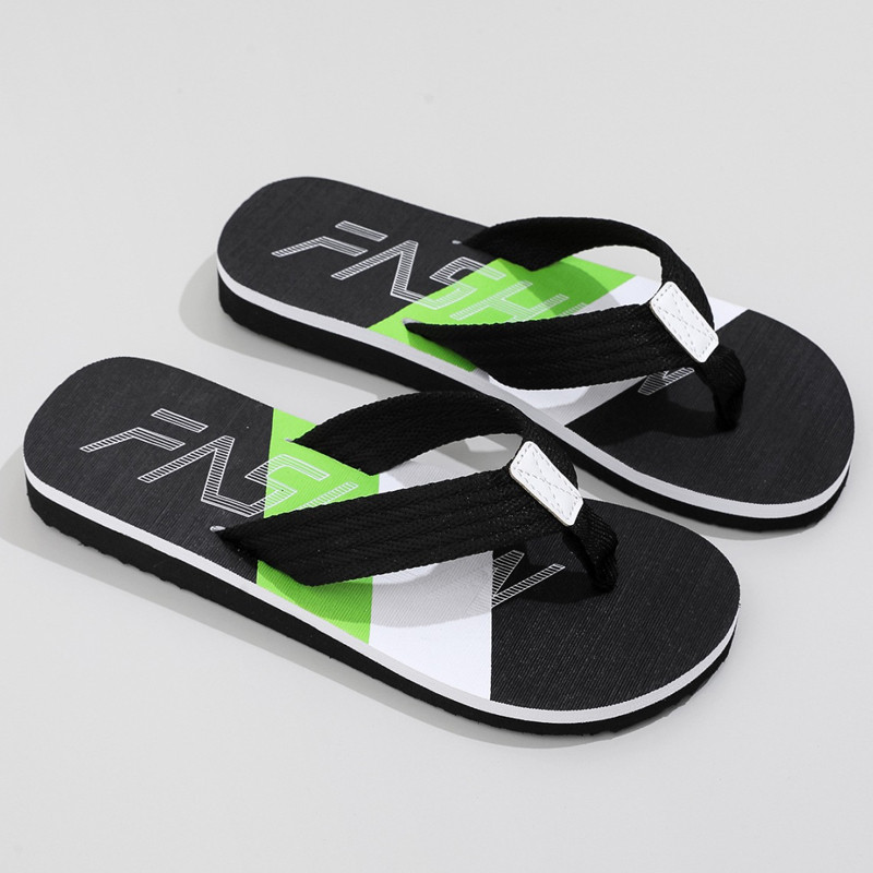 Uued meeste plätud vabaaja rannasandaalid libisemiskindlad lamedad jalanõud õuesussid Kodus ujumisjalatsid Meestele Õues liumäed