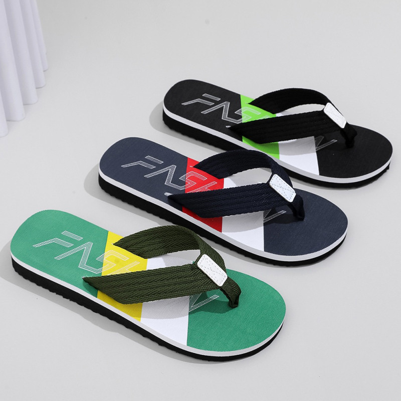 Uued meeste plätud vabaaja rannasandaalid libisemiskindlad lamedad jalanõud õuesussid Kodus ujumisjalatsid Meestele Õues liumäed