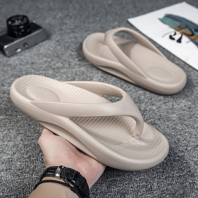 Fashion Trend Meeste plätud Unisex Slip-on EVA Kodusussid Pehmed Slaidid Kingad Meeste Vannituba Lükandid Suvine Vaba aeg Rannasandaalid