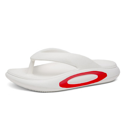 Uued stiilsed meeste plätud Suvised rannajalatsid Meeste sussid Pehmed libisemiskindlad Mood Õues Noorte Spordisussid Paks platvorm