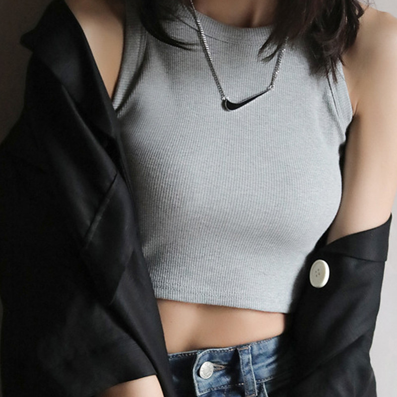 Valge kärbitud top naiste tänavarõivad, elastne ribi-kootud varrukateta vestiga särk, Y2k kitsad armsad topid Seksikad naiste topid, Korea särk