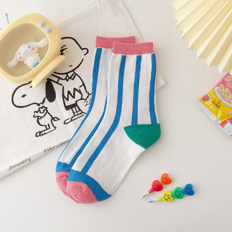 Japanski Harajuku stil Grid Flower Ženske čarape Pamuk za Jesen Zima Kawaii Rainbow Funny Socks Women B90201