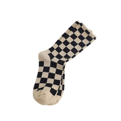 1 par pamučnih modnih hip hop muških ženskih uniseks čarapa Harajuku mlada djevojka dama karirano Klizanje šahovnica Vesele čarape Smiješne Sokken