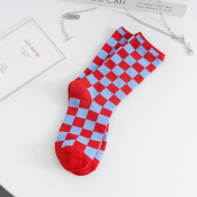 1 par pamučnih modnih hip hop muških ženskih uniseks čarapa Harajuku mlada djevojka dama karirano Klizanje šahovnica Vesele čarape Smiješne Sokken