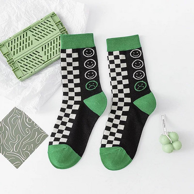 1 par pamučnih modnih hip hop muških ženskih uniseks čarapa Harajuku mlada djevojka dama karirano Klizanje šahovnica Vesele čarape Smiješne Sokken