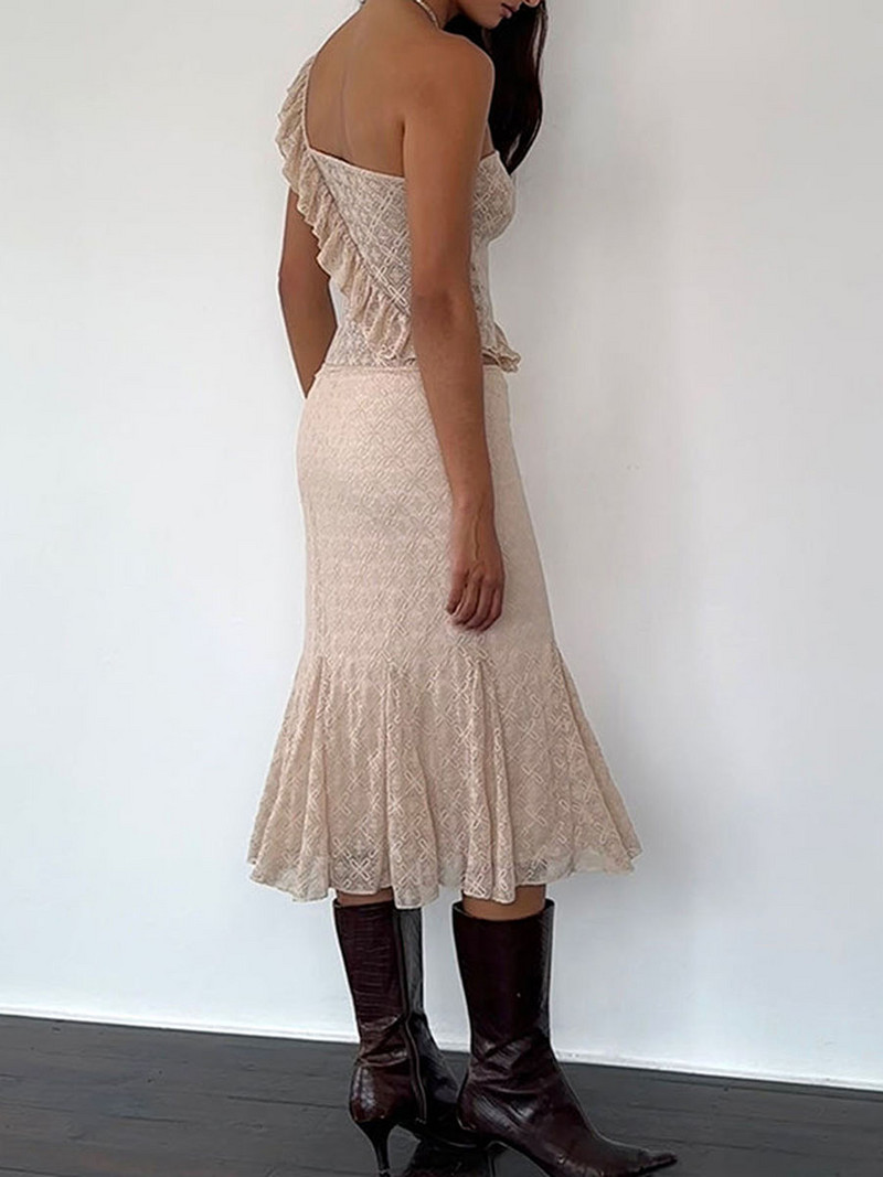 Női nyári sportcipő ujjatlan, egy vállú, szabálytalan csíkos, virágos csipke felsők