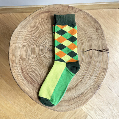 1paar uus meeste naiste puuvillased sokid vabaaja värvilised sokid meeskonna tänava rula sokid õnnelikud naljakad Harajuku sox meias