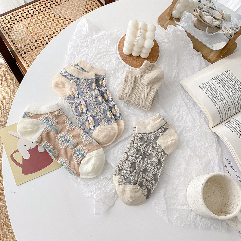 Pachet 4 perechi de șosete pentru femei cu flori pentru glezne Harajuku Kawaii bumbac Skarpetkie Damski stil coreean Floral invizibil No Show Cute Sox