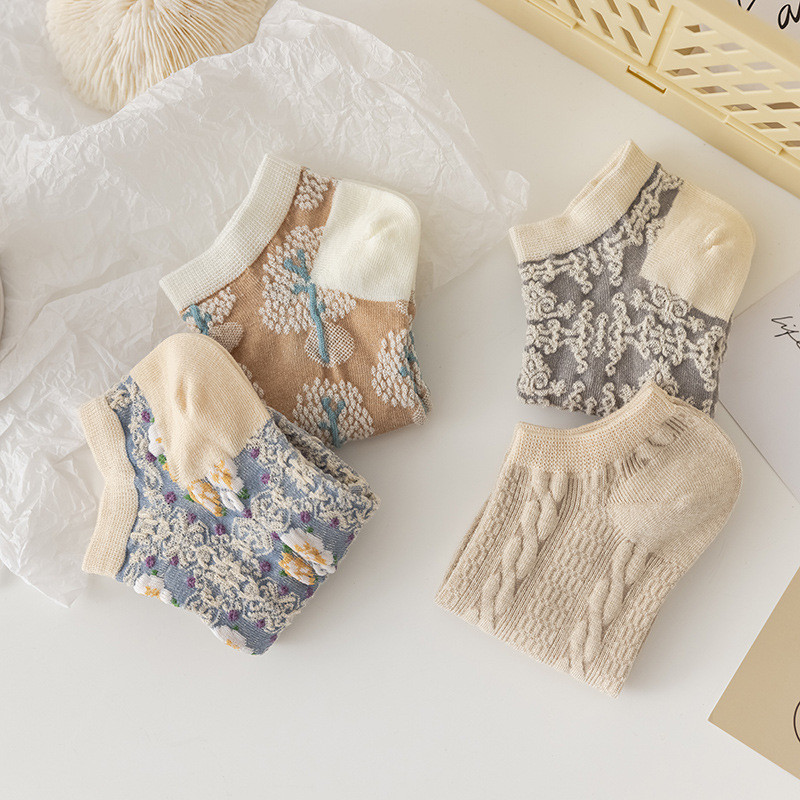 Pachet 4 perechi de șosete pentru femei cu flori pentru glezne Harajuku Kawaii bumbac Skarpetkie Damski stil coreean Floral invizibil No Show Cute Sox