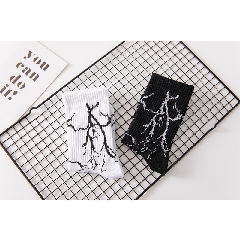 Street Style férfi pamut hip-hop zokni Harajuku gördeszka fekete fehér villámmintás boldog zokni