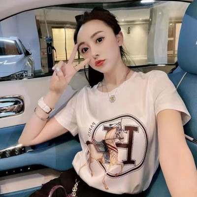 Tricou din satin de vară 2023 Tricou din mătase la modă pentru femei Tricou alb din mătase Design cu mâneci scurte Cămăși albe Luxry Sense Stain