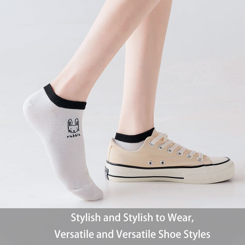 5 pár nő rajzfilm Wweet betűs szlogenek aranyos mélyen kivágott kényelmes, egyszerű, légáteresztő zokni