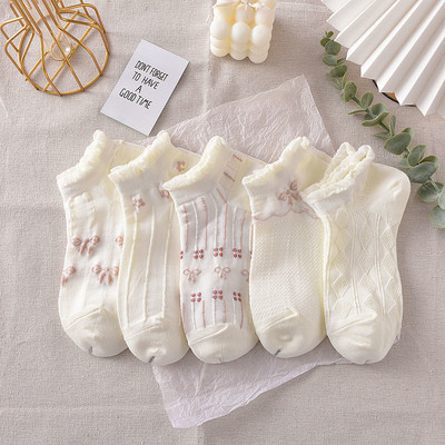 5paari /partii pahkluu sokid naistele, värvilised No Show madala lõikega nähtamatu puuvillane õhuke libisemisvastane silikoon hingav kõndiv valge