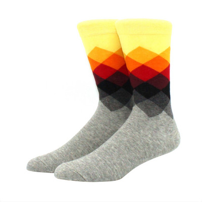 Sosete clasice de vânzare la cald pentru bărbați Casual Gentleman Înaltă calitate Culoare Puzzle fericit Sosete de afaceri rochie de petrecere Sosete din bumbac pentru bărbați