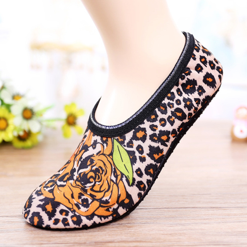 Talvine soe paks koduvoodi sokid naistele meestele libisemiskindlad lühikesed sokid elastsed põrandasussid Home Sox calcetin grueso antideslizante