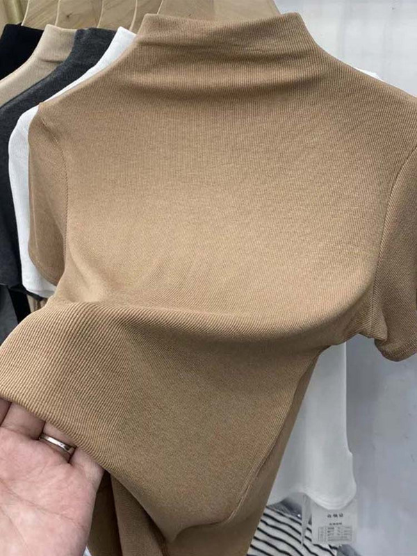 Menetes rövid ujjú női pólók nyári új 2024 garbós, tömör vékony, elasztikus, hosszú ujjú, fenékre húzódó női pólók