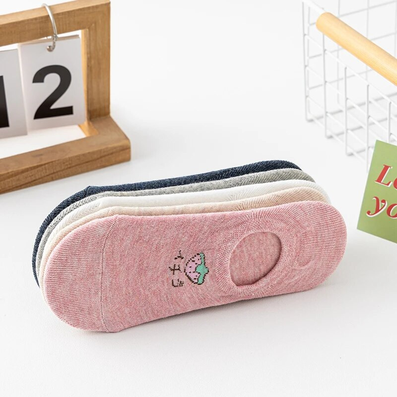 5 perechi de șosete pentru bărci pentru femei cu model de fructe, șosete invizibile din silicon cu tăietură joasă, anti-alunecare, respirabile de vară și fără glezne.