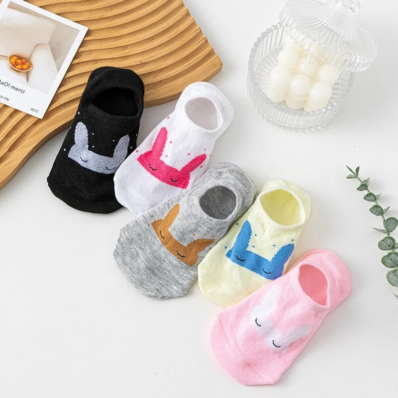 5 paari nähtamatuid madala lõikega silikoonist libisemisvastaseid suviseid hingavaid pahkluusokke NAISTE kasside paadi sokkidele