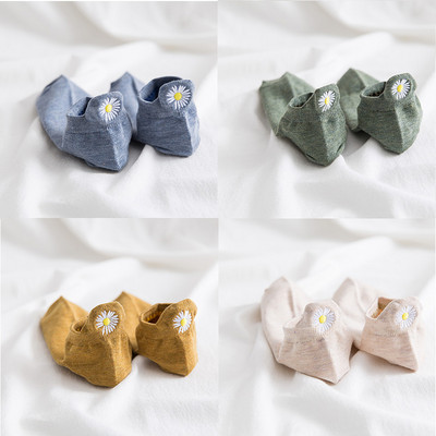 Lot od 4 para Ženske čarape Djevojčice Vez Japanski Soild Kawaii Proljeće Ljeto Tratinčice Papuče Pamuk Nevidljivi slatki set Cvjetni