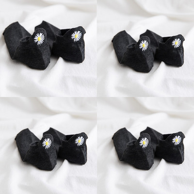 Lot od 4 para Ženske čarape Djevojčice Vez Japanski Soild Kawaii Proljeće Ljeto Tratinčice Papuče Pamuk Nevidljivi slatki set Cvjetni