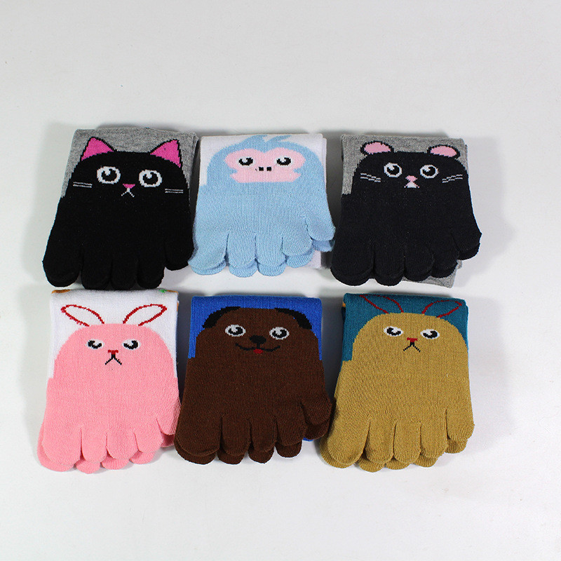 Tiszta pamut női lány ötujjas boka zokni aranyos állat medve macska nyúl újdonság divat fiatal, nem látható zokni lábujjakkal Rajzfilm