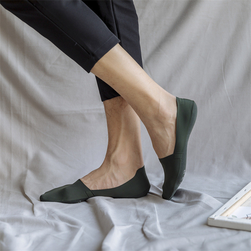 3 paari Suvised vabaaja meeste sokid Nähtamatud õhukesed madala lõikega sokid hingavad No Show Silikoonist Libisemiskindlad sokid Puuvillane Alt Imab higi