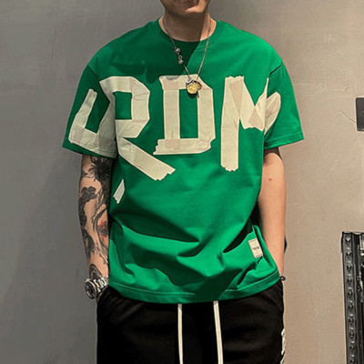 2023. aasta suvine vabaaja kõiksobiv trend Korea moe lühikeste varrukatega, ümara kaelaga ühevärviline kirjatrükiga lahtine mood noorte T-särk