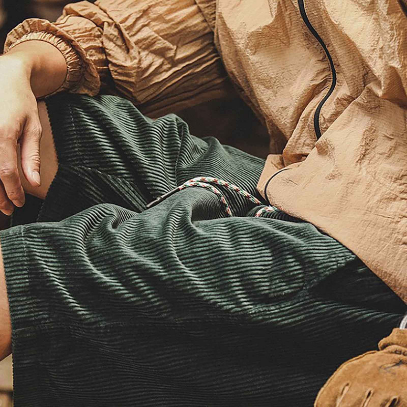 Férfi szabadtéri strandfutás teherhordó rövidnadrág nyári laza, laza kordbársony derék húzózsinóros rövidnadrág férfiaknak kosárlabda sport rövidnadrág