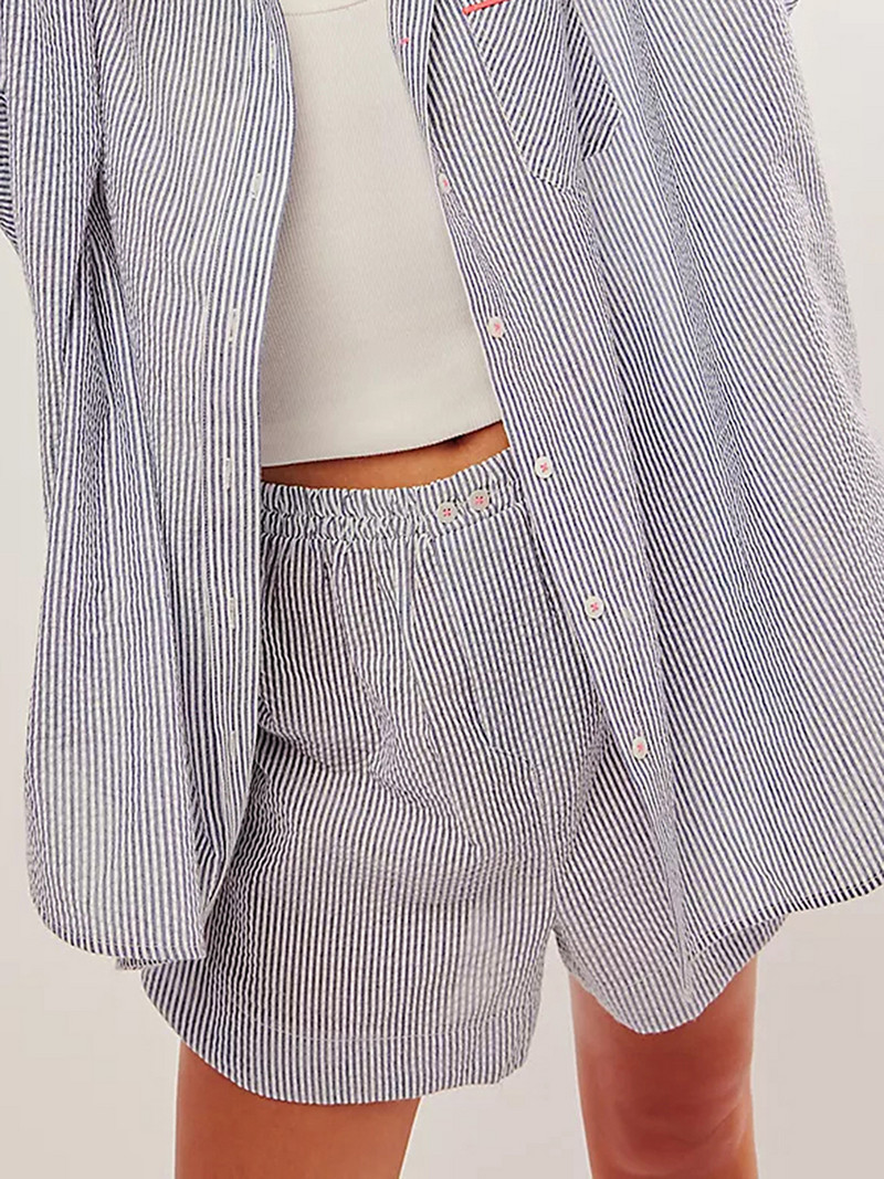 Naiste triibulised lühikesed püksid vabaaja elastsed kõrge vöökohaga nööbiga ees laia säärega lühikesed lühikesed püksid