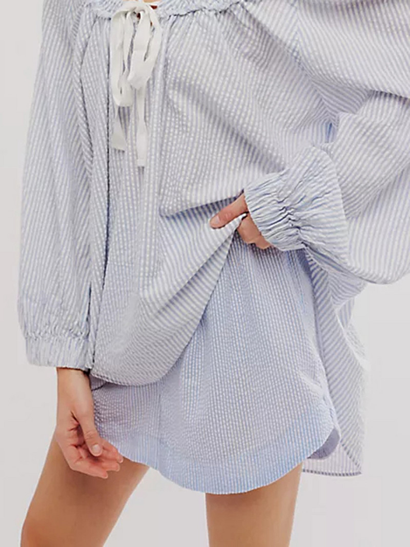 Naiste triibulised lühikesed püksid vabaaja elastsed kõrge vöökohaga nööbiga ees laia säärega lühikesed lühikesed püksid