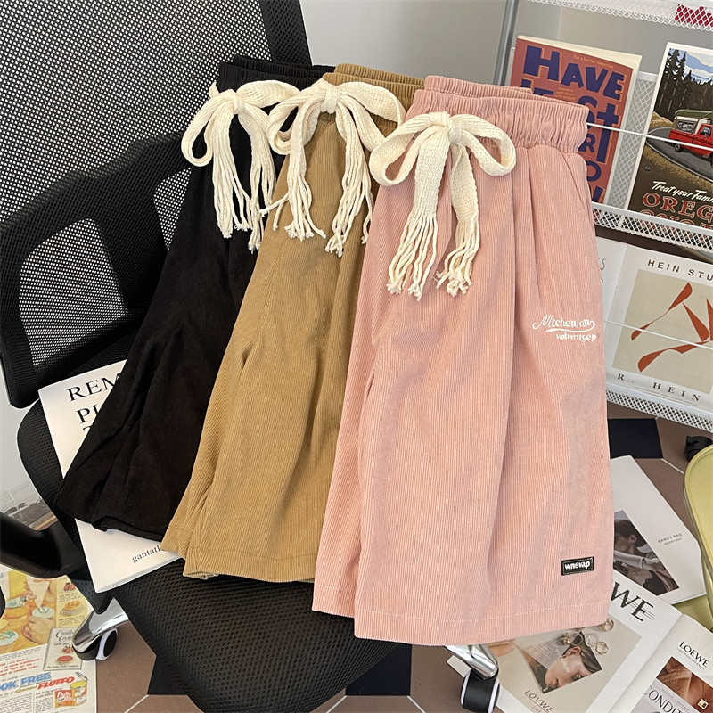 Japanske sportske kratke hlače s uzicom Muške jednostavne široke ležerne hlače srednje dužine širokih nogavica Muške hlače na pet točaka Muška sportska odjeća