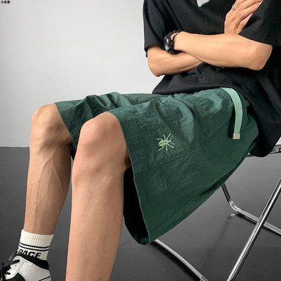 Amerikai hímzett gyorsan száradó rövidnadrág nyári pároknak retro high street divatmárka laza alkalmi sport rövidnadrág forró akció