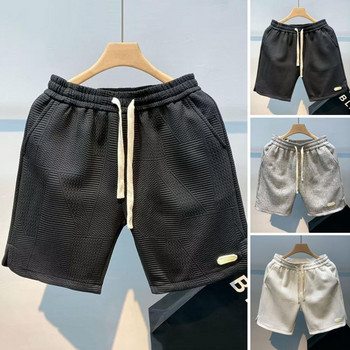 Летни шорти с джобове с дължина до коляното Мъжки свободни ежедневни фитнес шорти за бягане Геометрична текстура Спортни шорти Streetwear