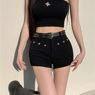 GUUZYUVIZ női fehér alacsony emelkedésű Hotgirl Rivet Jean rövidnadrág, Y2K 2000-es évek utcai ruházata, rugalmas, vékony farmer rövidnadrág női