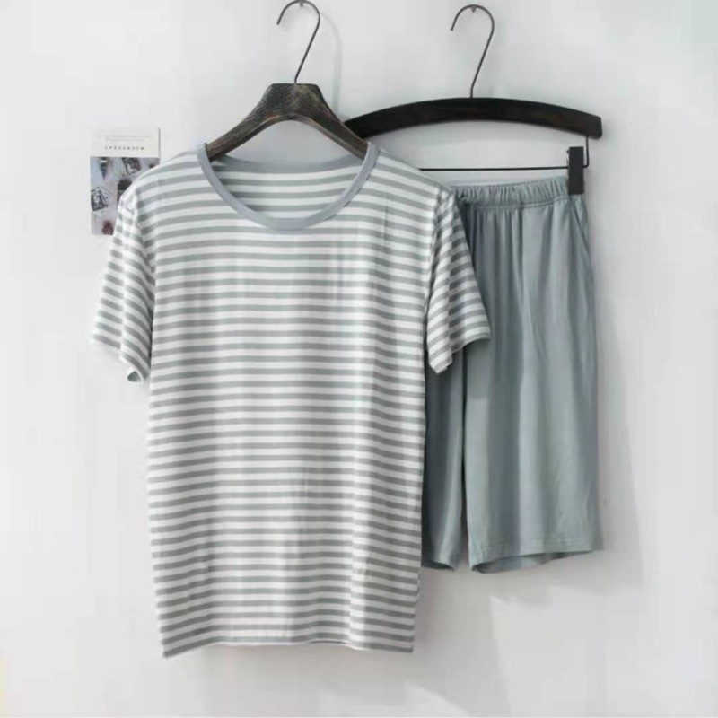 Vīriešu atpūtas apģērbs Vasaras plānas modālas svītras īsām piedurknēm šorti Ērts pidžamu komplekts ar O veida kakla izgriezumu, vienkārša un ērta pidžama 2gab.